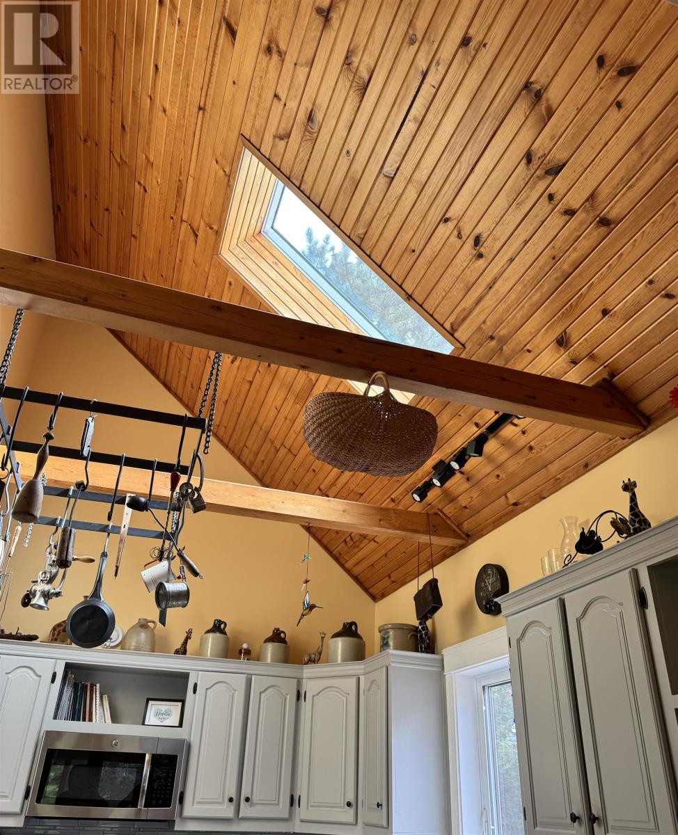 995 Pleasant Grove Road, York, Prince Edward Island  C0A 1P0 - Photo 14 - 202623935