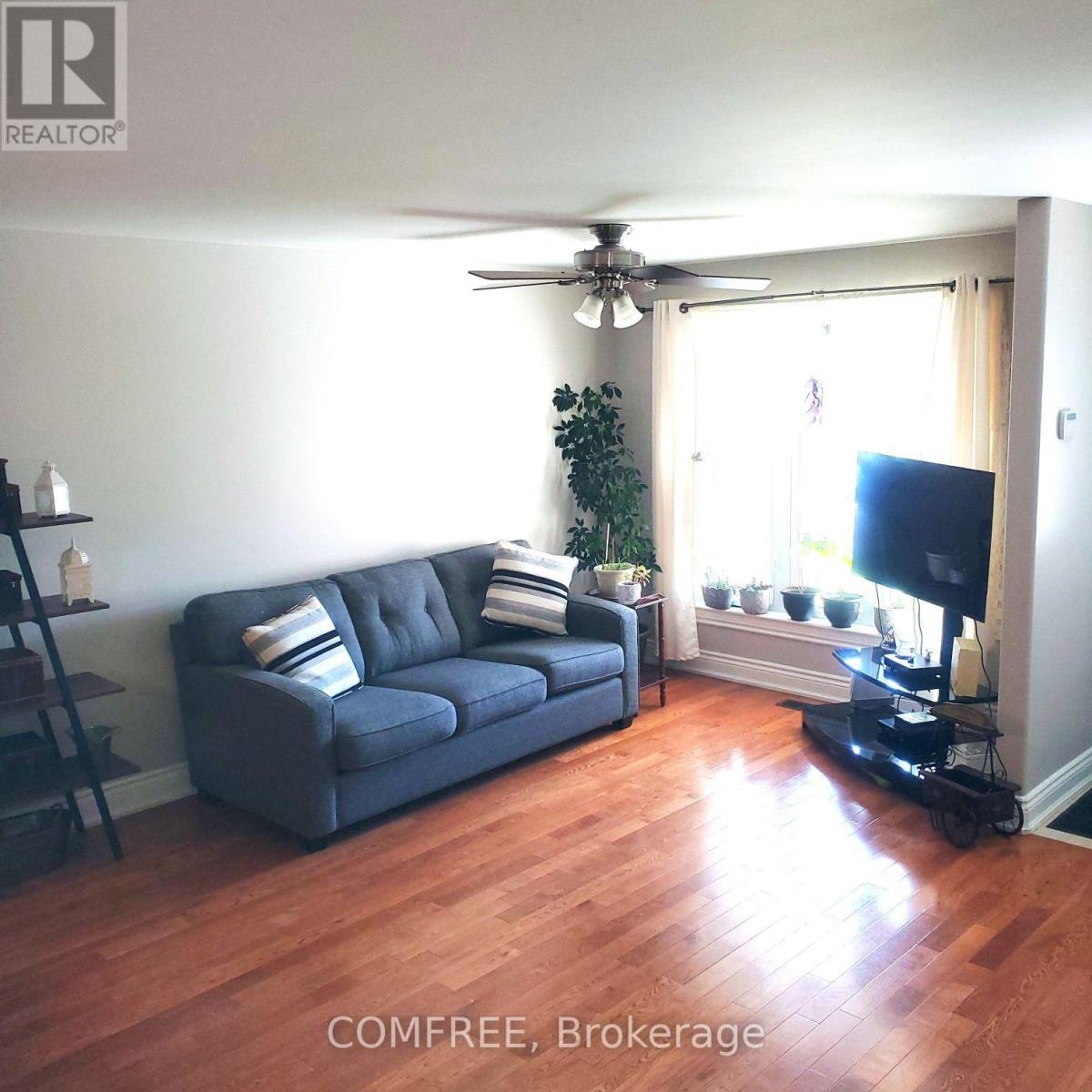 703 Aberdeen Street, Renfrew, Ontario  K7V 0A3 - Photo 4 - X13693716