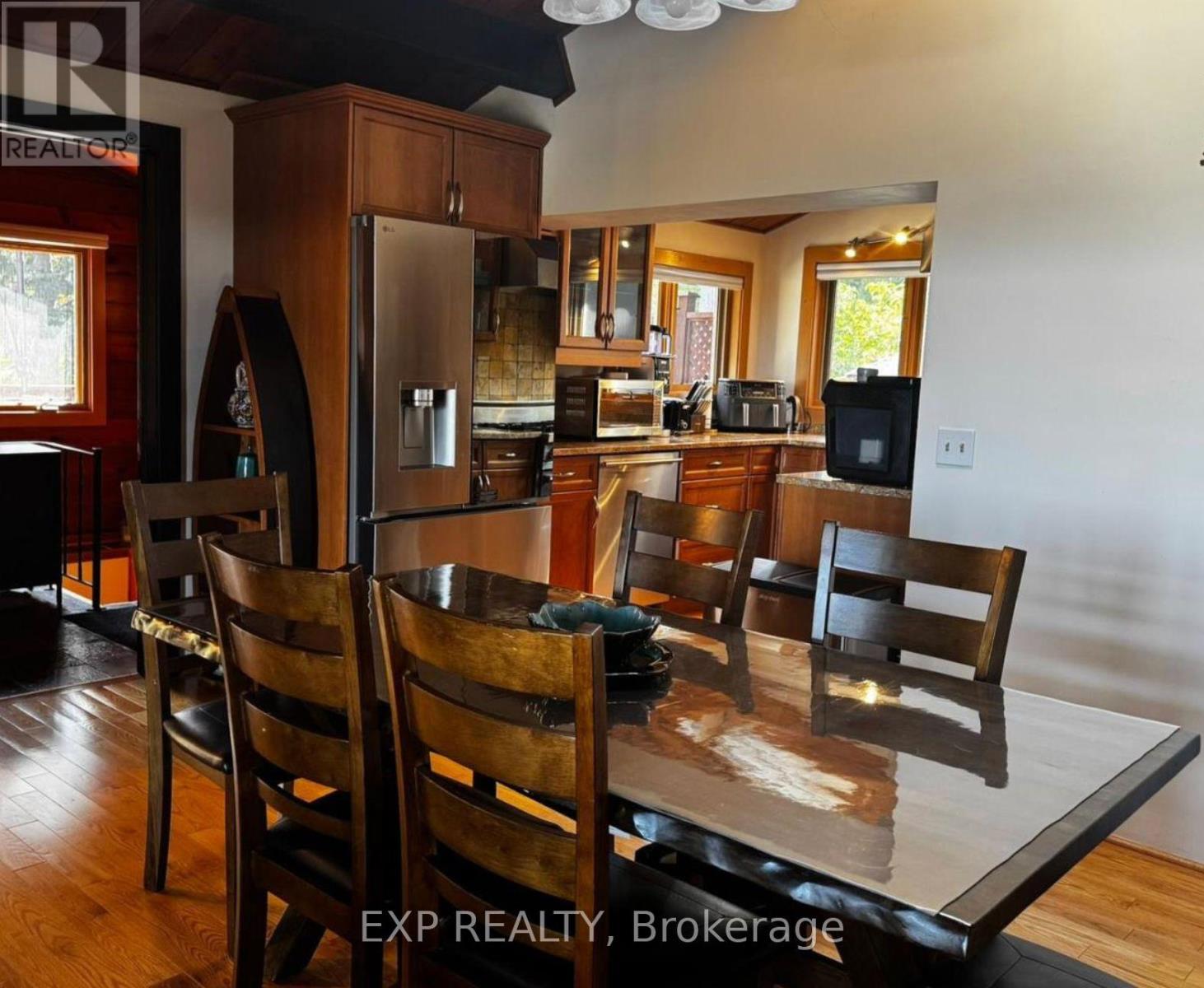 171 Chamonix Crescent, Blue Mountains, Ontario  L9Y 0S7 - Photo 7 - X13809434