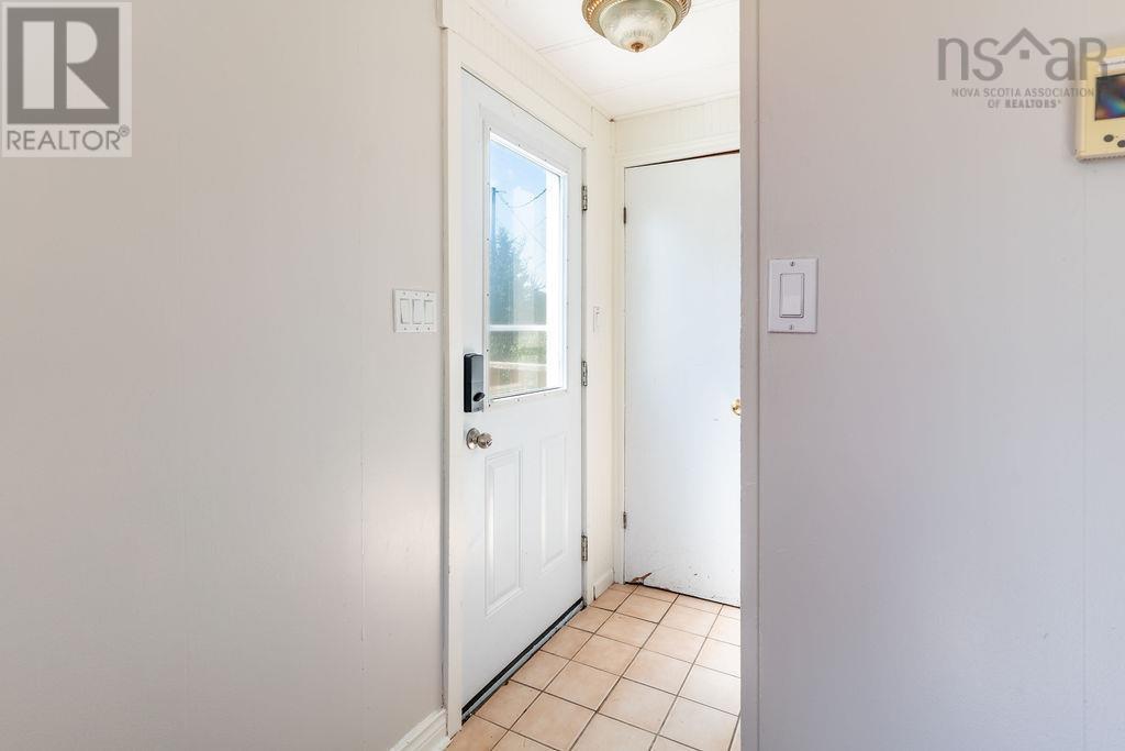76 Serendipity Lane photo 3