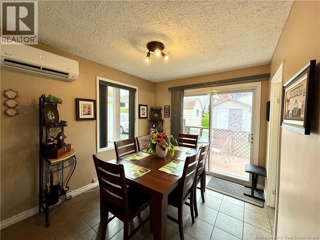 125 42e Avenue, Edmundston, New Brunswick  E3V 2Z5 - Photo 16 - NB148237