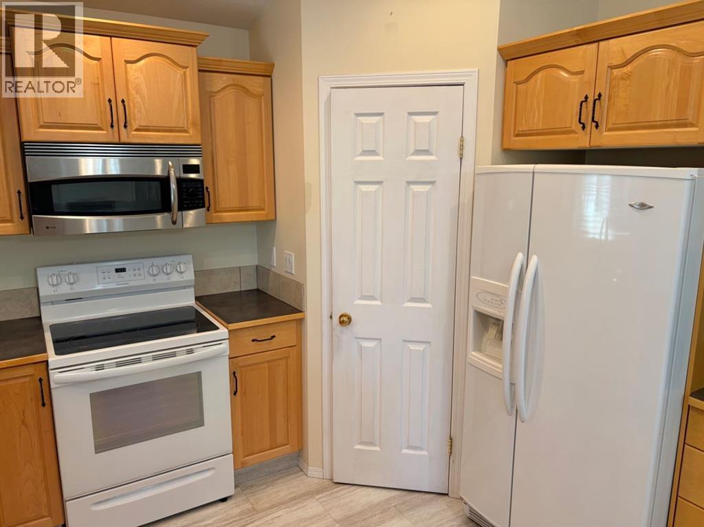 94 Fairmont Garden Road S, Lethbridge, Alberta  T1K 7L2 - Photo 11 - A2337246