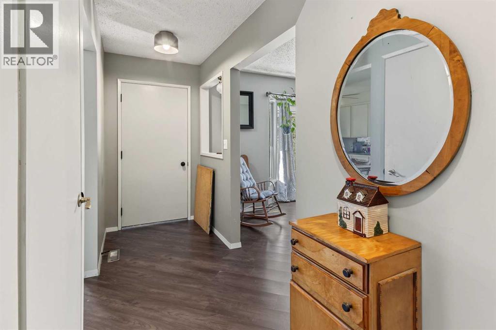 410 Fowler Street, Acme, Alberta  T0M 0A0 - Photo 2 - A2346937