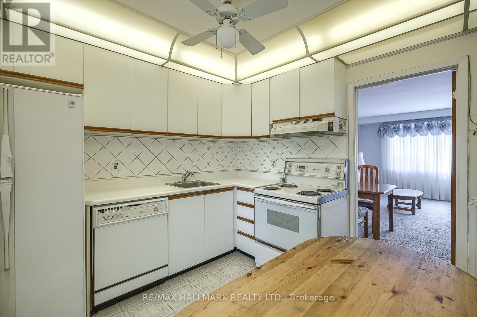 24 - 94 George Henry Boulevard, Toronto, Ontario  M2J 1E7 - Photo 16 - C13528518