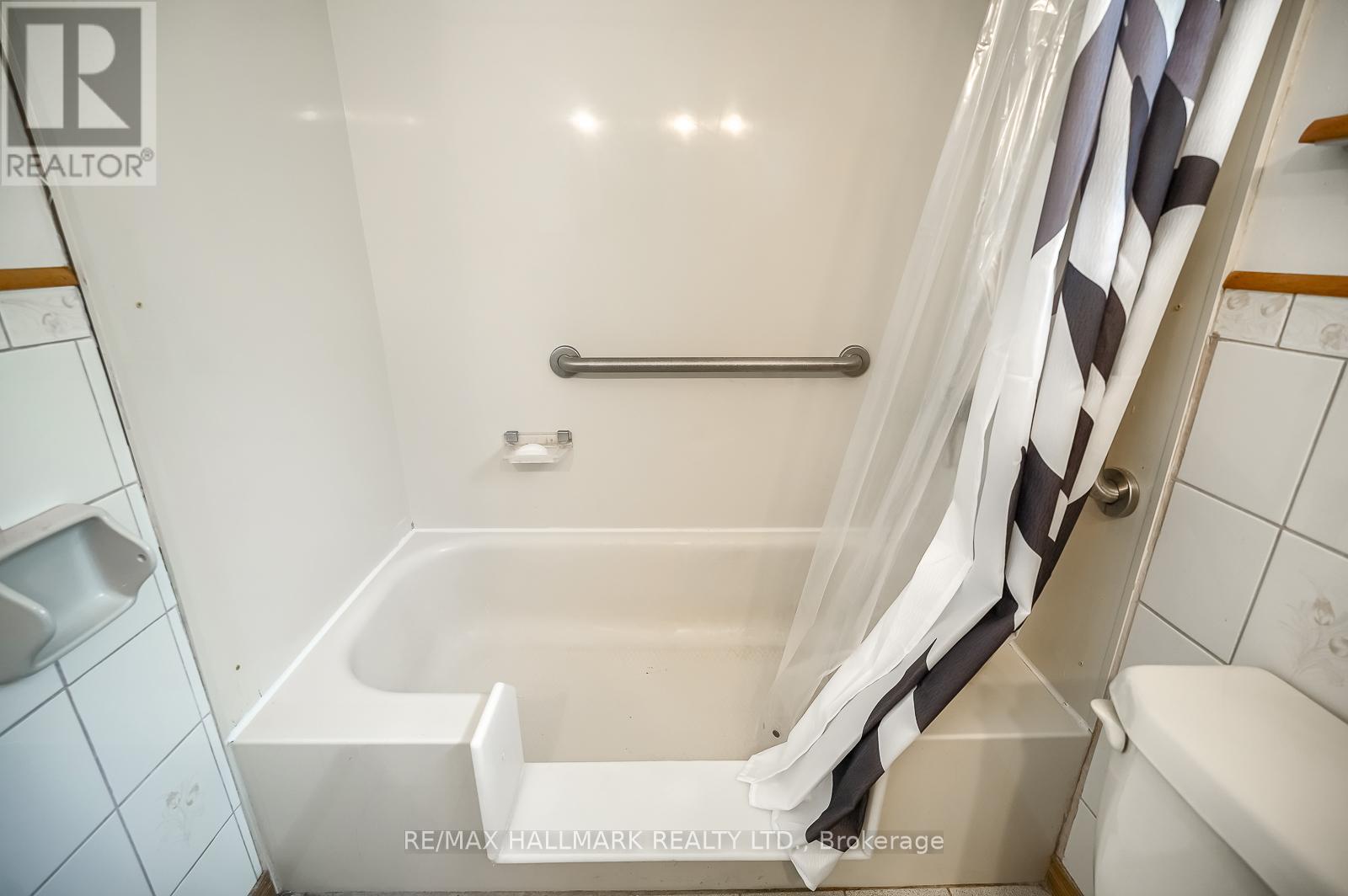 24 - 94 George Henry Boulevard, Toronto, Ontario  M2J 1E7 - Photo 28 - C13528518