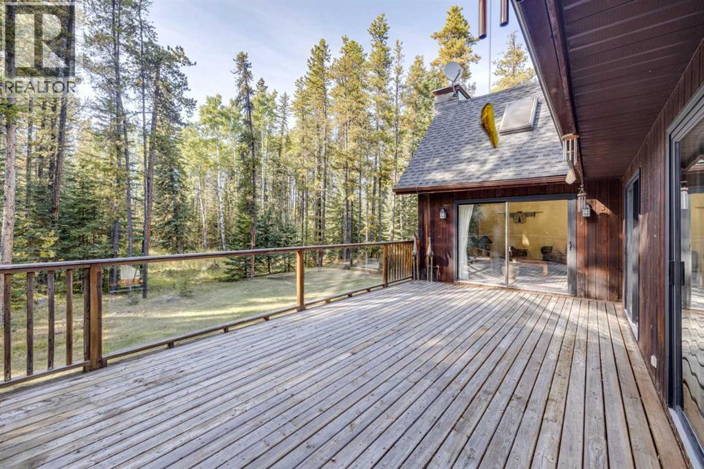 11 Elk Valley Gate, Bragg Creek, Alberta  T0L 0K0 - Photo 12 - A2345433