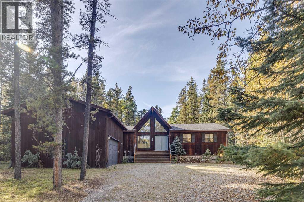 11 Elk Valley Gate, Bragg Creek, Alberta  T0L 0K0 - Photo 2 - A2345433