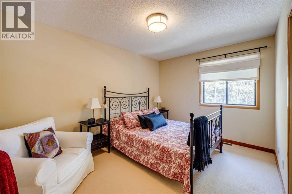 11 Elk Valley Gate, Bragg Creek, Alberta  T0L 0K0 - Photo 22 - A2345433