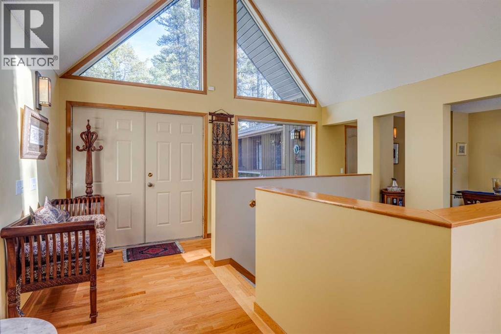 11 Elk Valley Gate, Bragg Creek, Alberta  T0L 0K0 - Photo 5 - A2345433