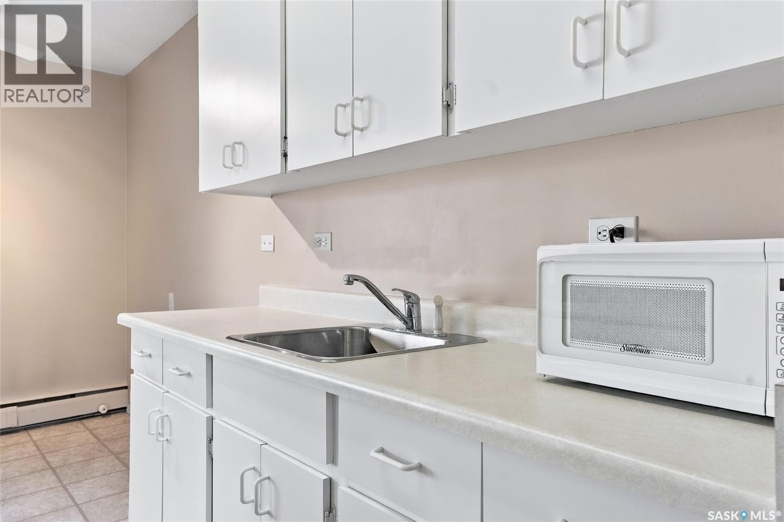301 143 St Lawrence Court, Saskatoon, Saskatchewan  S7K 4H3 - Photo 15 - SK049009
