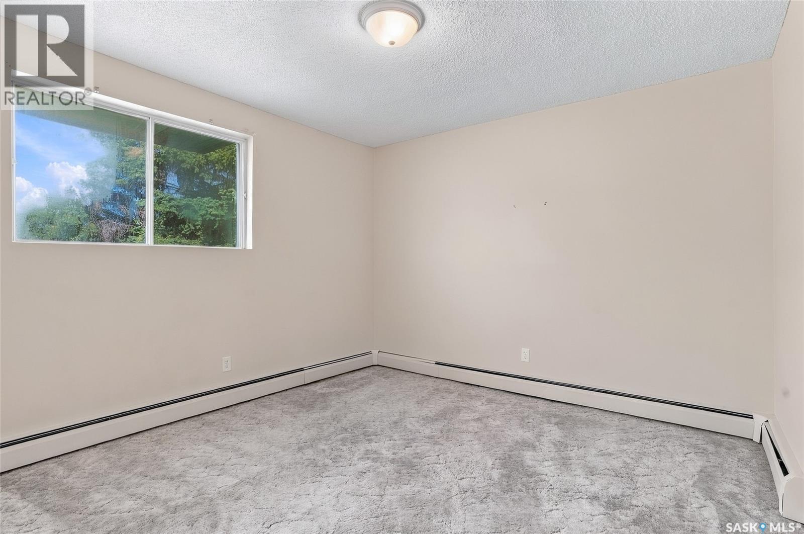 301 143 St Lawrence Court, Saskatoon, Saskatchewan  S7K 4H3 - Photo 20 - SK049009