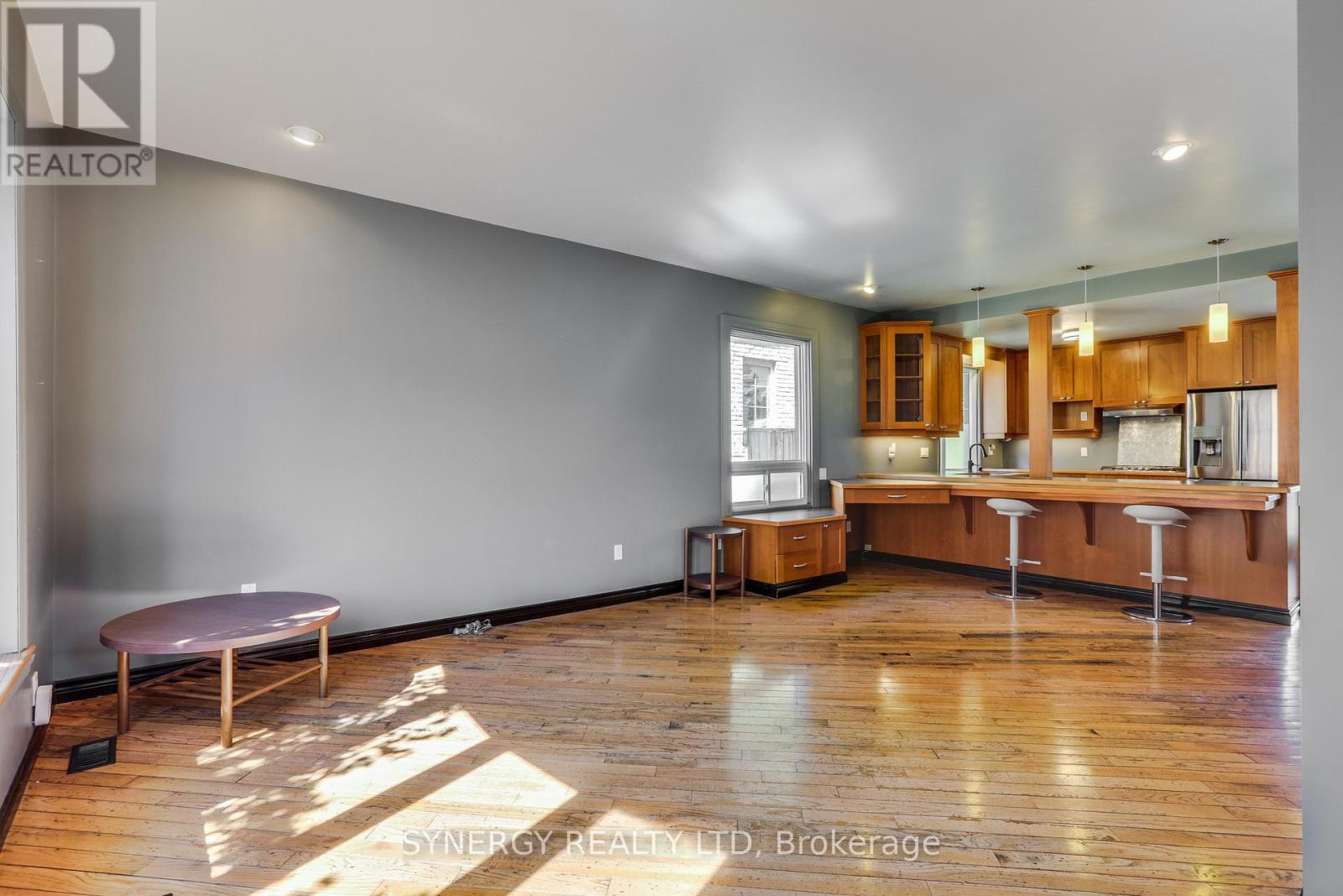 2 Erie Avenue, London South, Ontario  N6J 1J1 - Photo 7 - X13809634