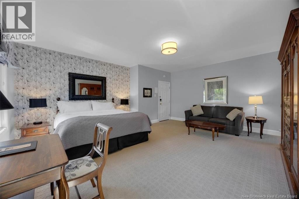 3180 Rothesay Road photo 36