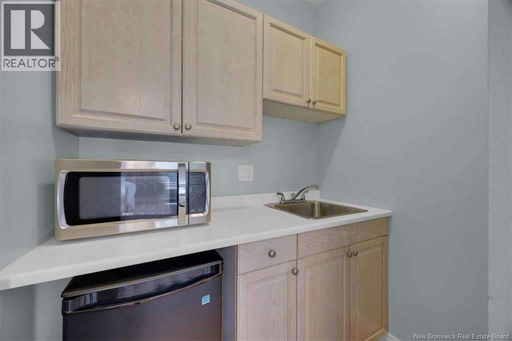 3180 Rothesay Road photo 42