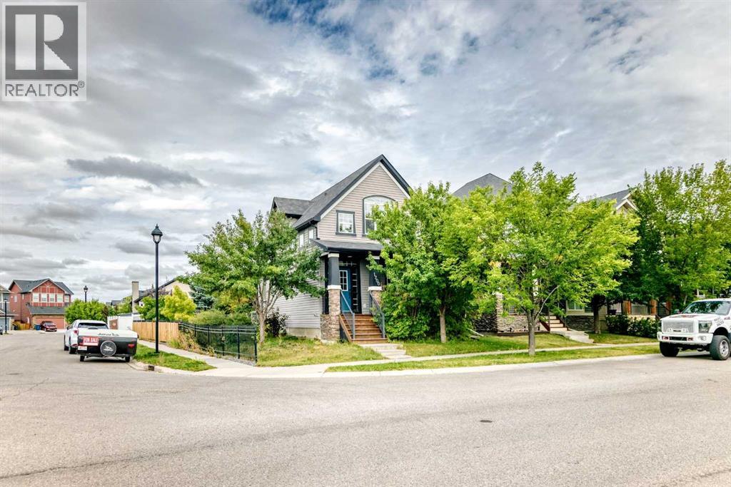 1200 Ravenswood Drive SE, Airdrie, Alberta  T4A 0G7 - Photo 3 - A2343153