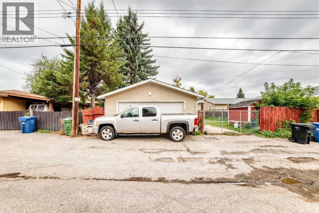 4123 Maryvale Drive NE photo 42