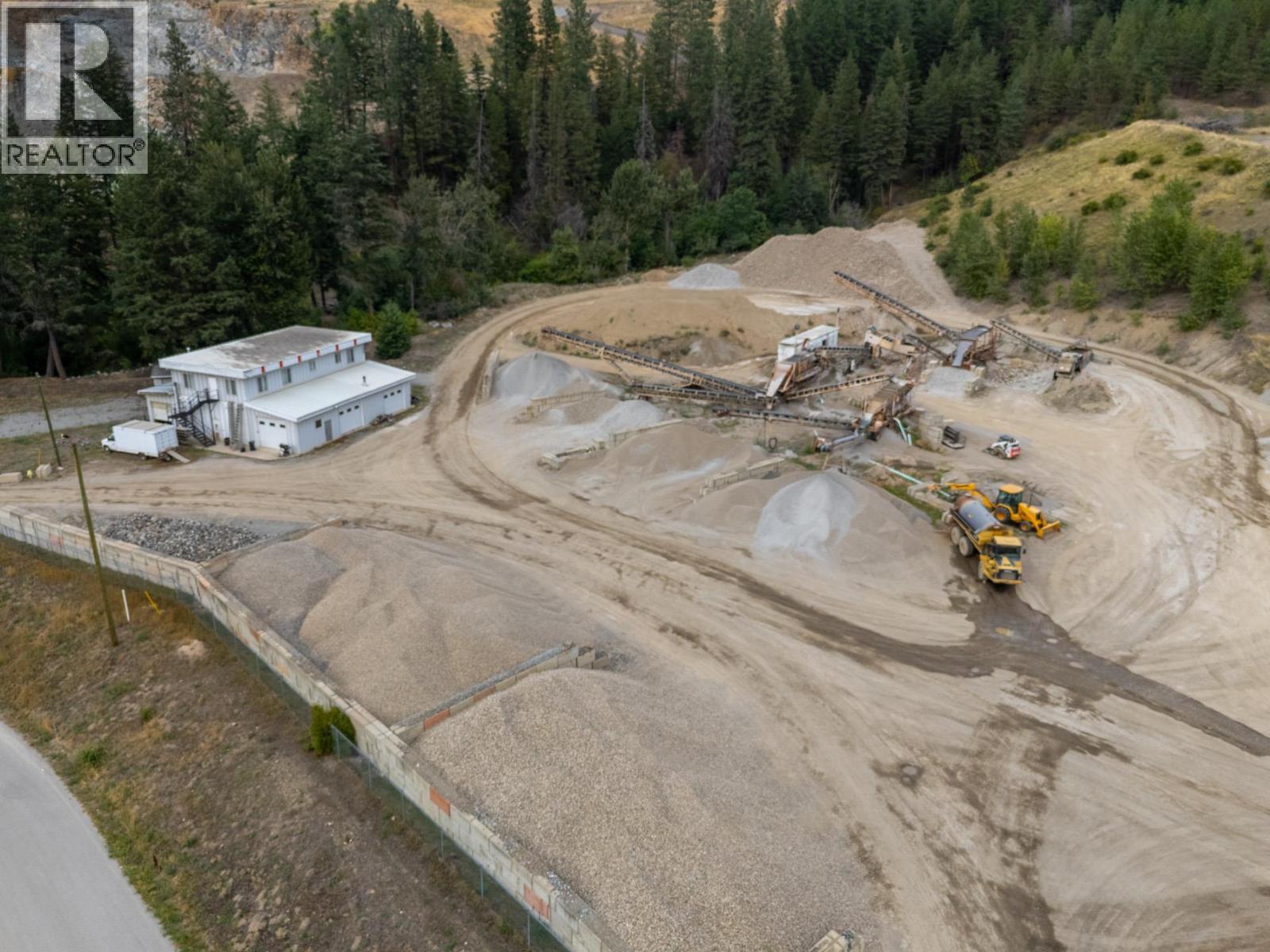 15799 Sawmill Road, Lake Country, British Columbia  V4V 2E2 - Photo 54 - 10400286