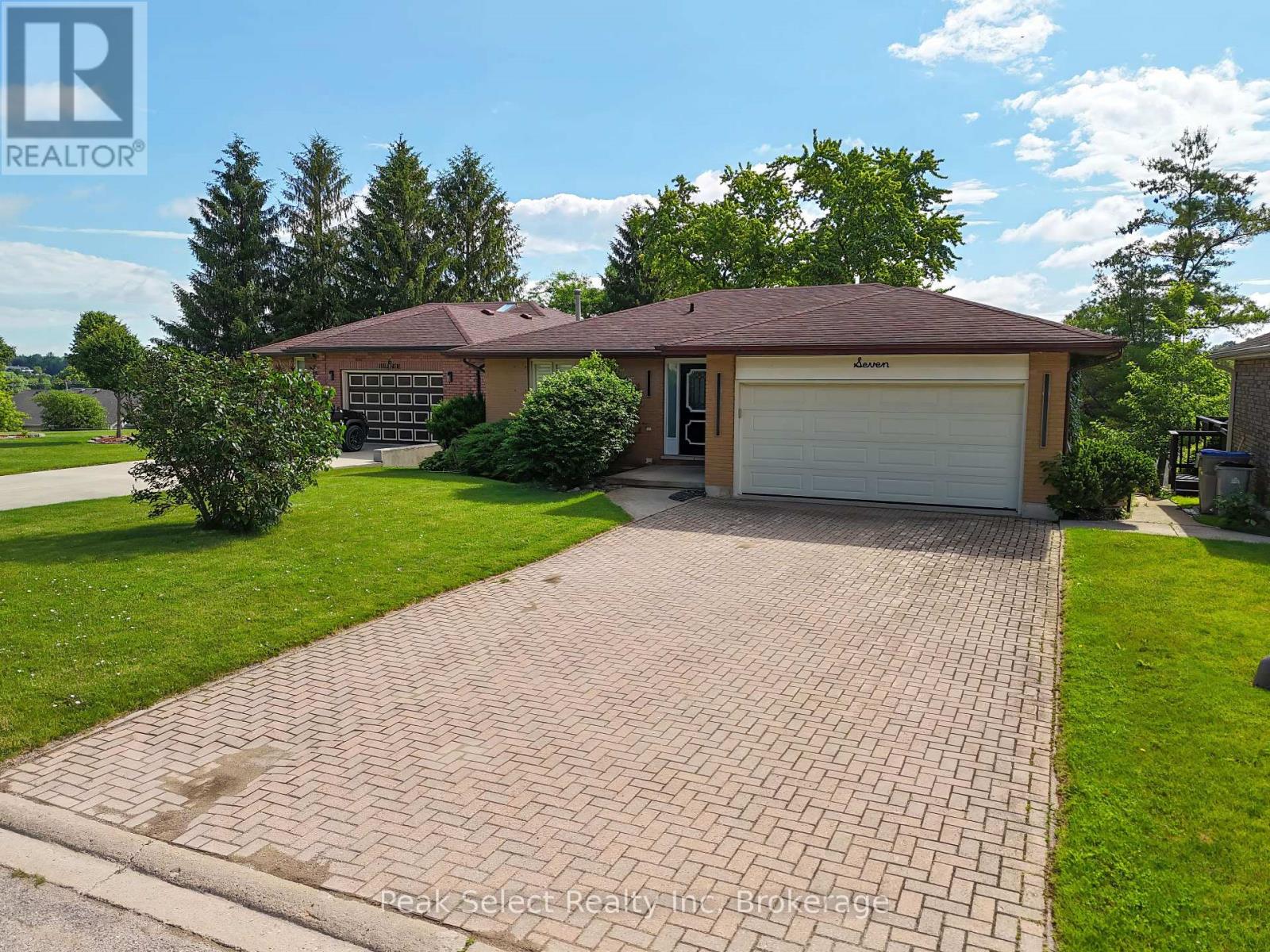 7 HILLSIDE COURT, St. Marys, Ontario