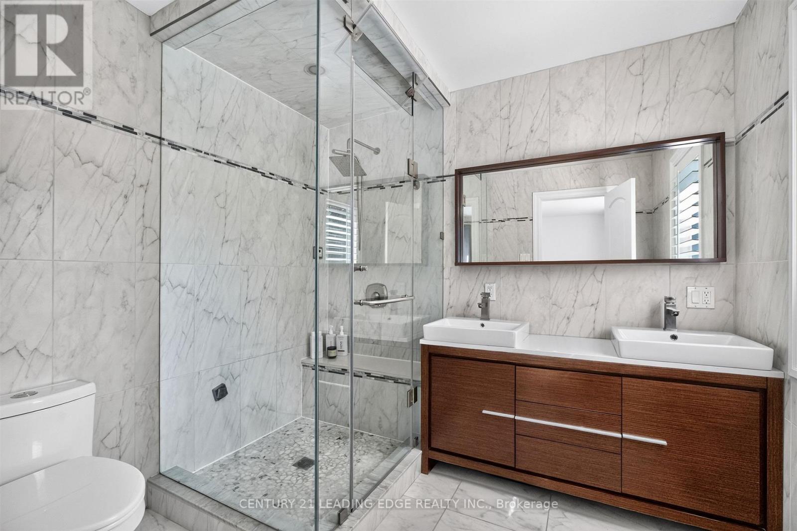 1130 Halliday Avenue, Mississauga, Ontario  L5E 1P9 - Photo 19 - W13809358
