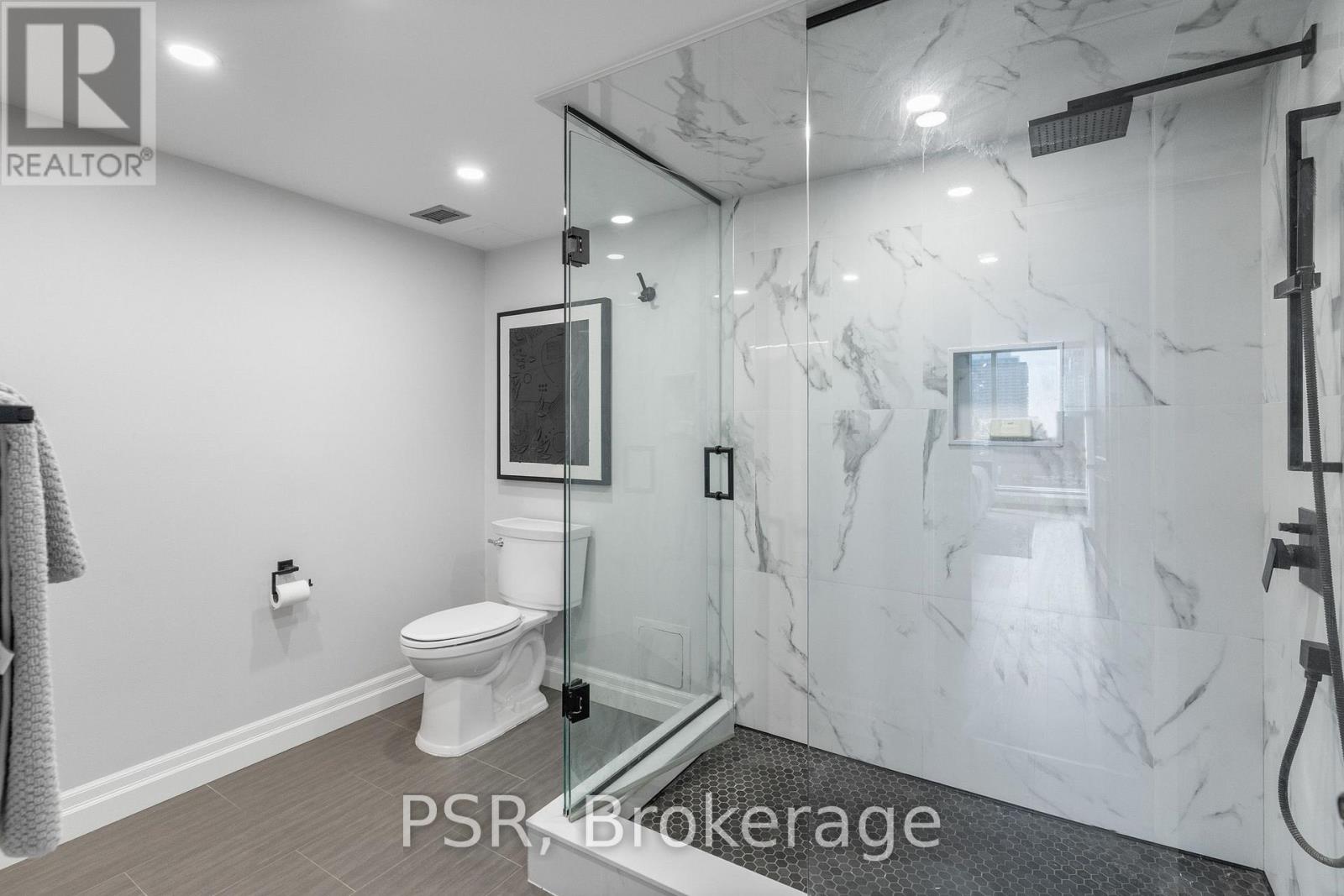 1103 - 30 Wellington Street E, Toronto, Ontario  M5E 1S3 - Photo 24 - C13809602