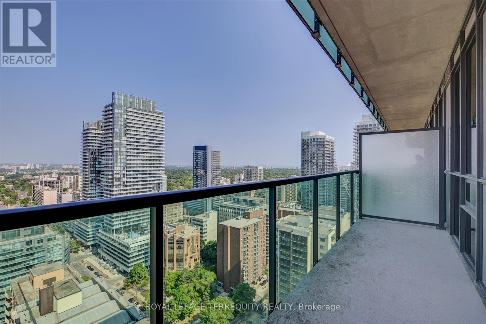 2521 - 70 Roehampton Avenue, Toronto, Ontario  M4P 1R2 - Photo 14 - C13809630