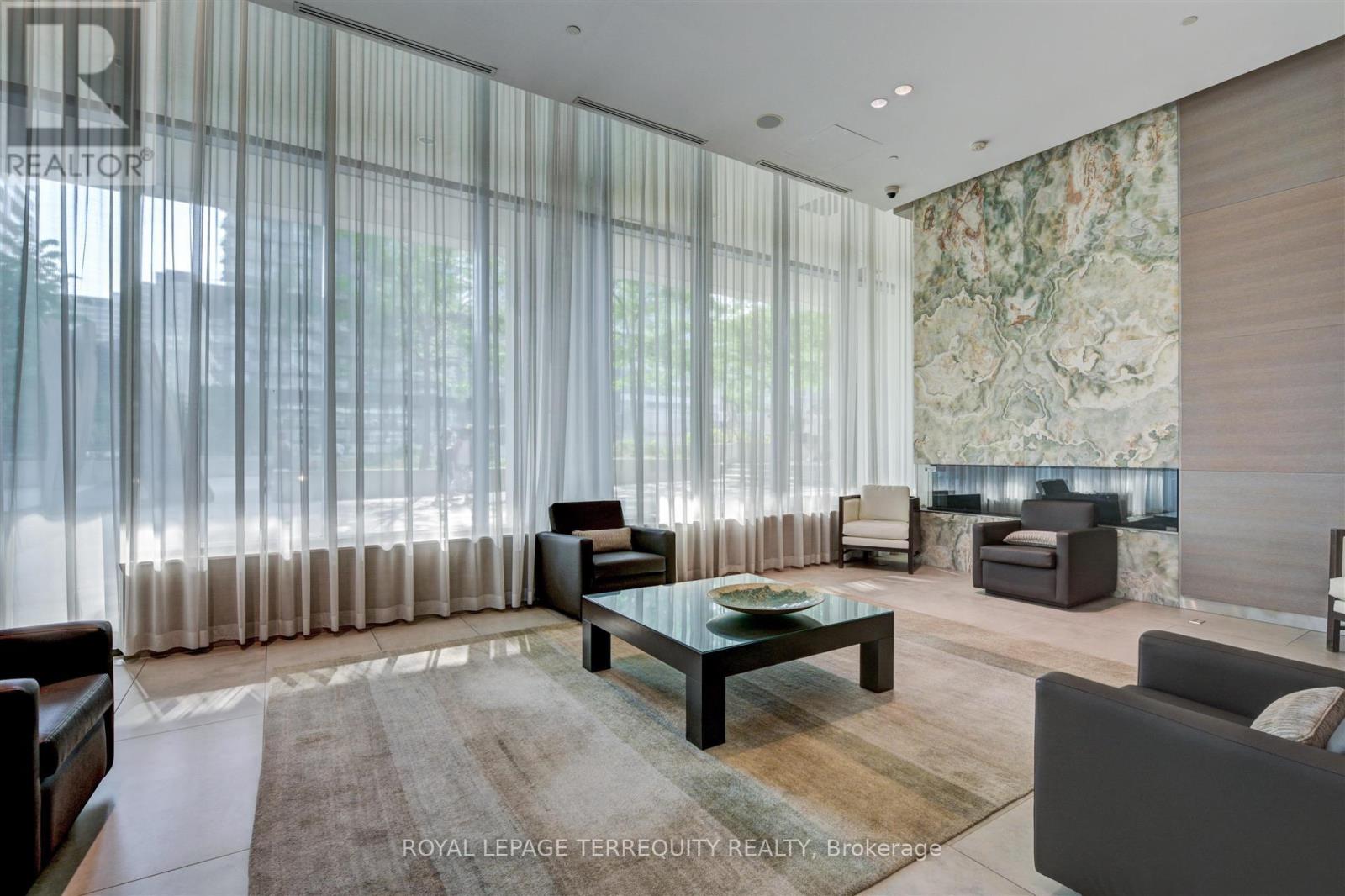 2521 - 70 Roehampton Avenue, Toronto, Ontario  M4P 1R2 - Photo 25 - C13809630