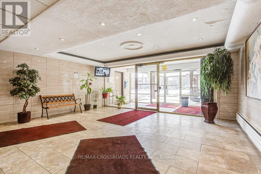 407 - 8 Kingsbridge Court, Toronto, Ontario  M2R 1L5 - Photo 25 - C13809656