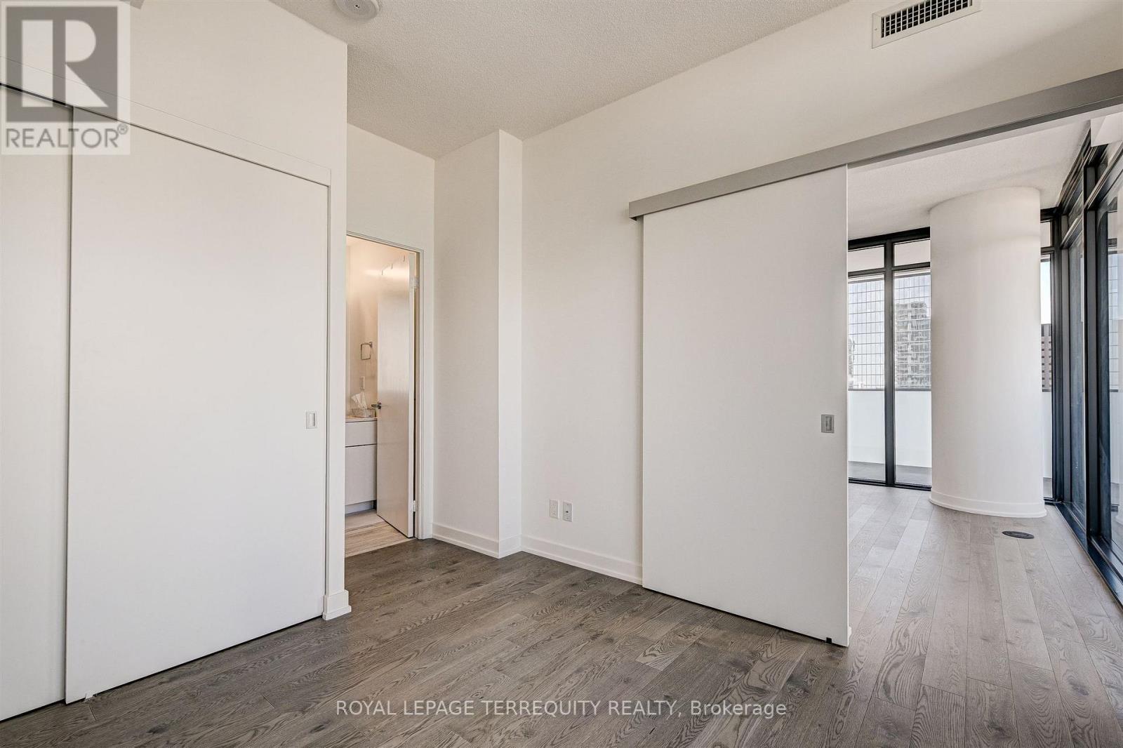 2911 - 25 Richmond Street E, Toronto, Ontario  M5C 0A6 - Photo 19 - C13809674