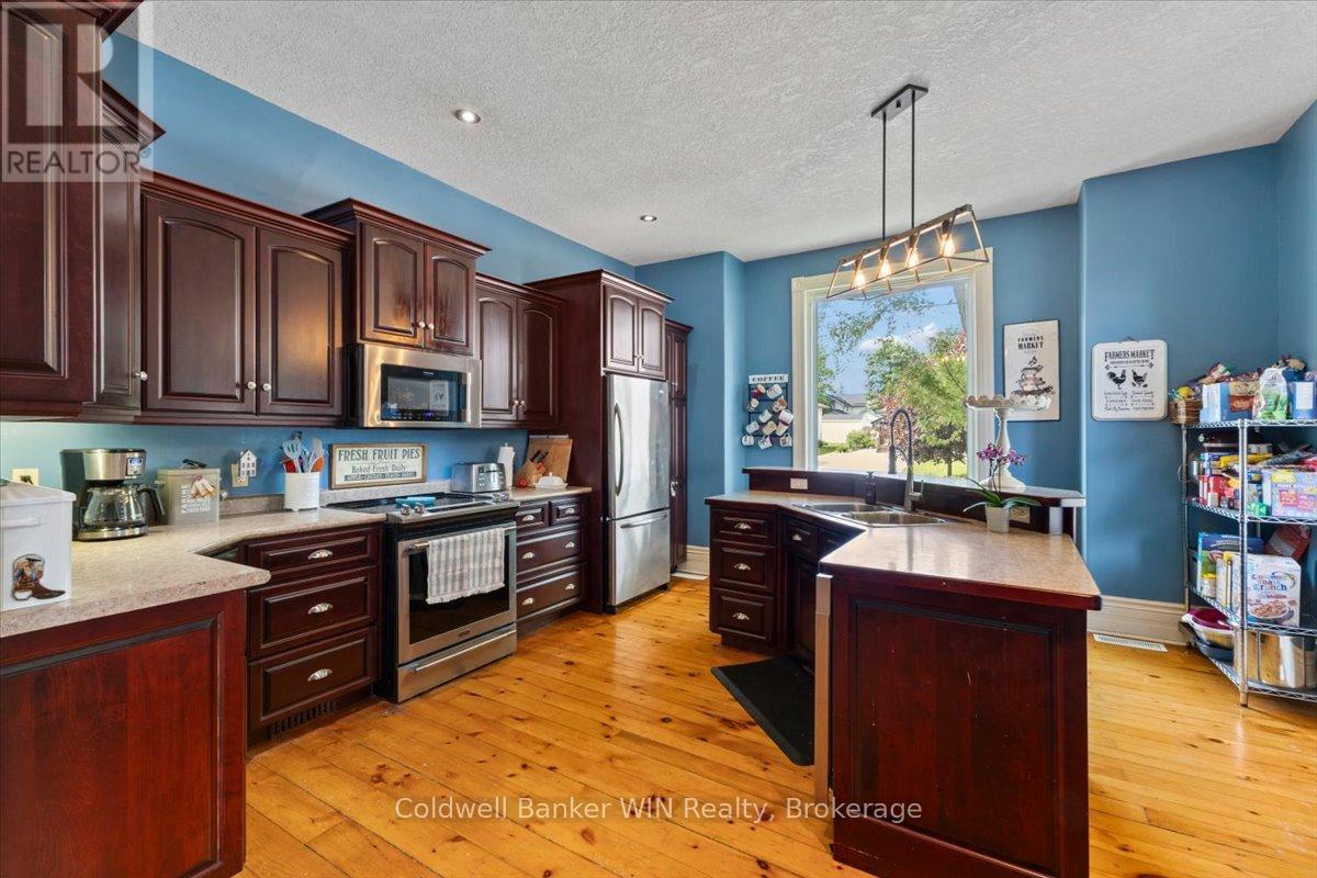95 John Street S, Minto, Ontario  N0G 1Z0 - Photo 5 - X13809650