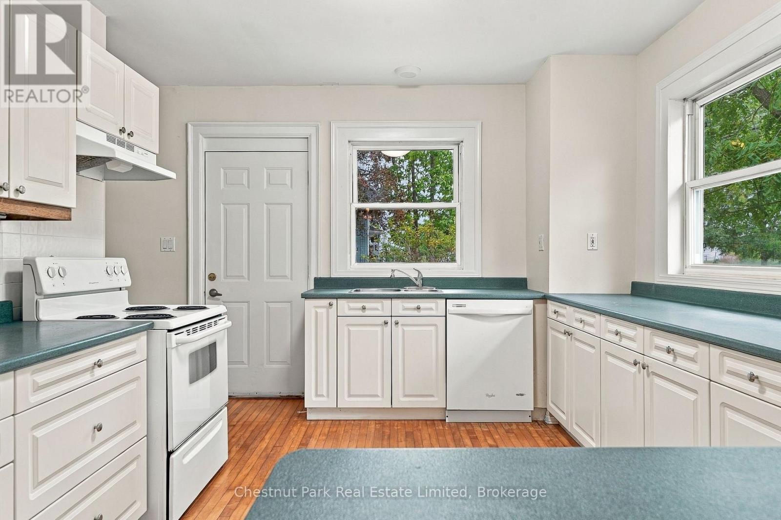 10 Northport Street, Prince Edward County, Ontario  K0K 2T0 - Photo 19 - X13809598
