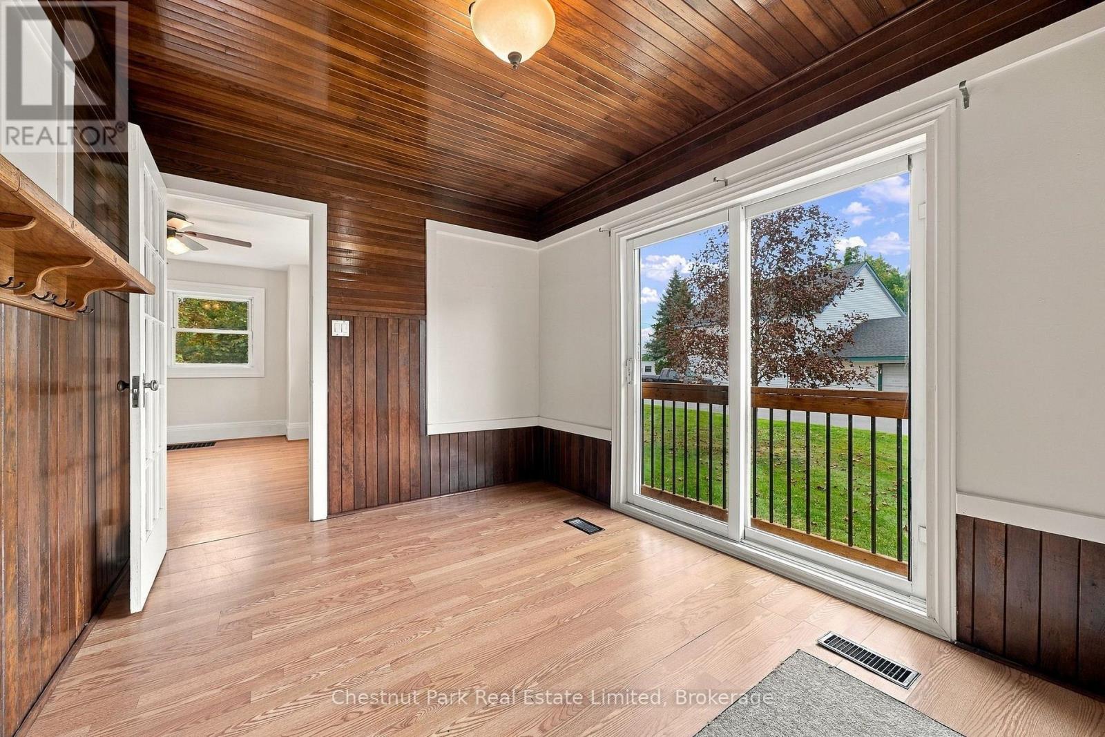 10 Northport Street, Prince Edward County, Ontario  K0K 2T0 - Photo 6 - X13809598