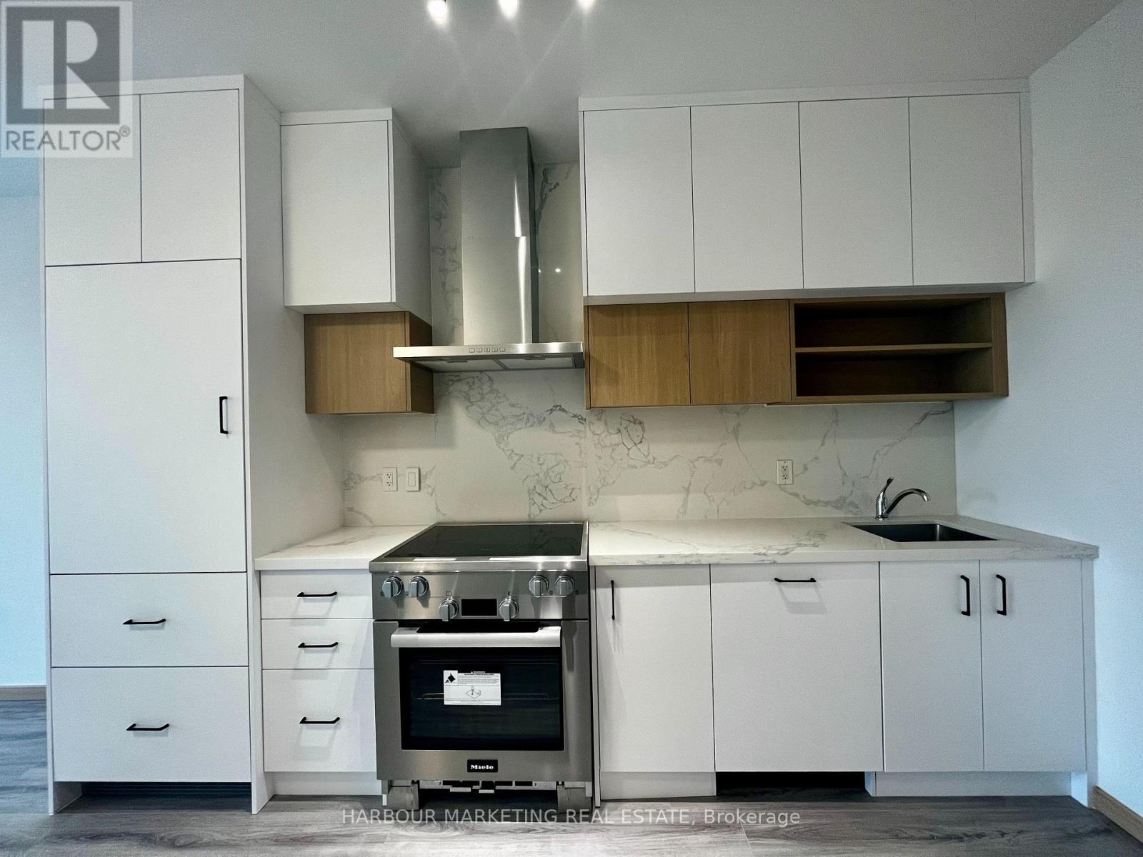 Ph07 - 3421 Sheppard Avenue E, Toronto, Ontario  M1T 3K5 - Photo 6 - E13809588