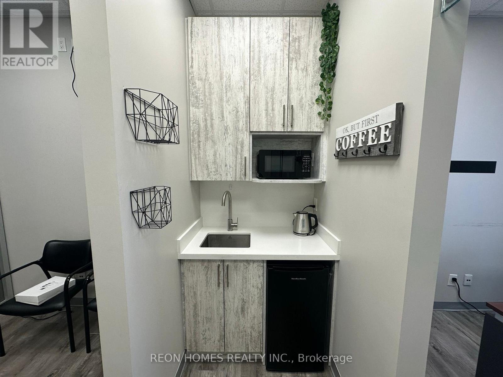203 - 2855 Markham Road, Toronto, Ontario  M1X 0C3 - Photo 14 - E13809666
