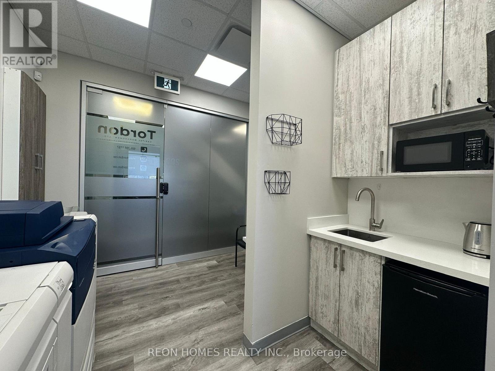 203 - 2855 Markham Road, Toronto, Ontario  M1X 0C3 - Photo 15 - E13809666