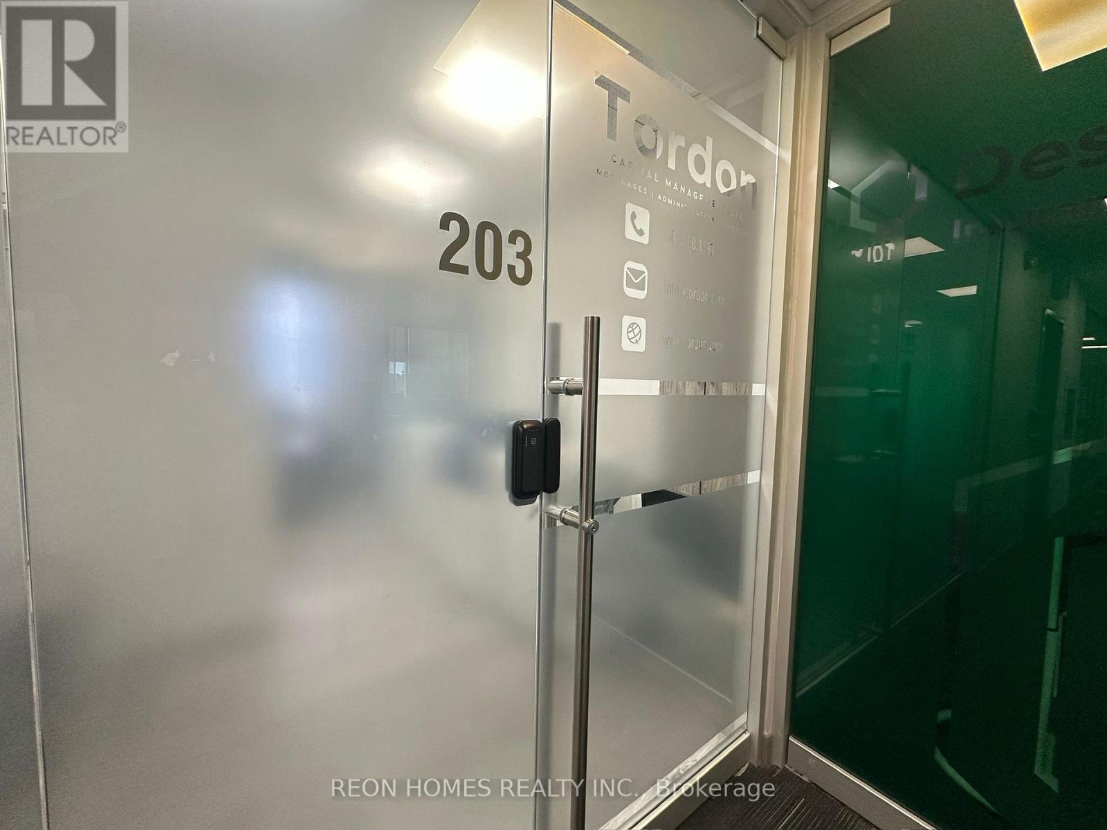 203 - 2855 Markham Road, Toronto, Ontario  M1X 0C3 - Photo 9 - E13809666