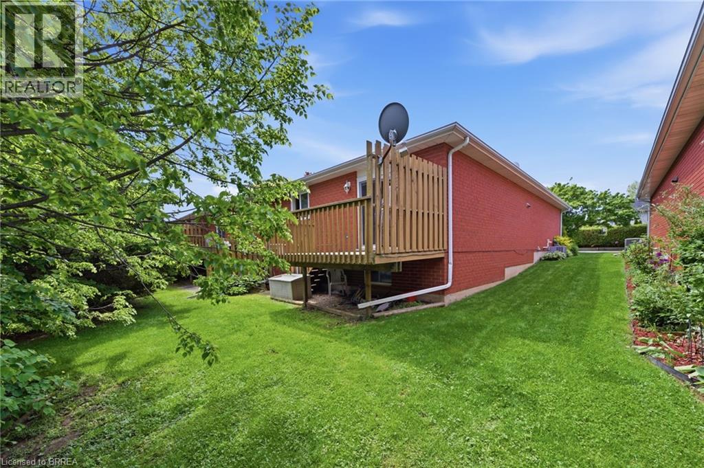 1 Buchanan Crescent Unit# 10, Brantford, Ontario  N3P 2B2 - Photo 27 - 40863457