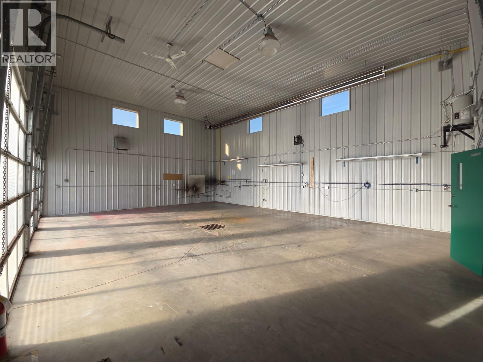 612 103 Avenue, Dawson Creek, British Columbia  V1G 2E8 - Photo 14 - 10331967