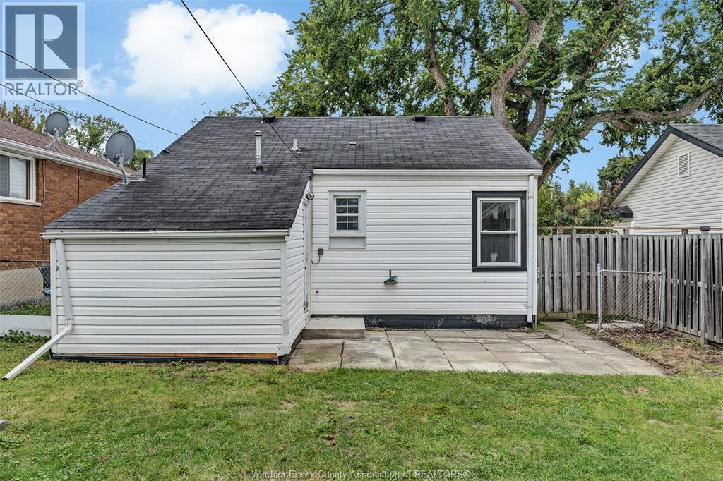 1310 Janette, Windsor, Ontario  N8X 1Y6 - Photo 5 - 26023106