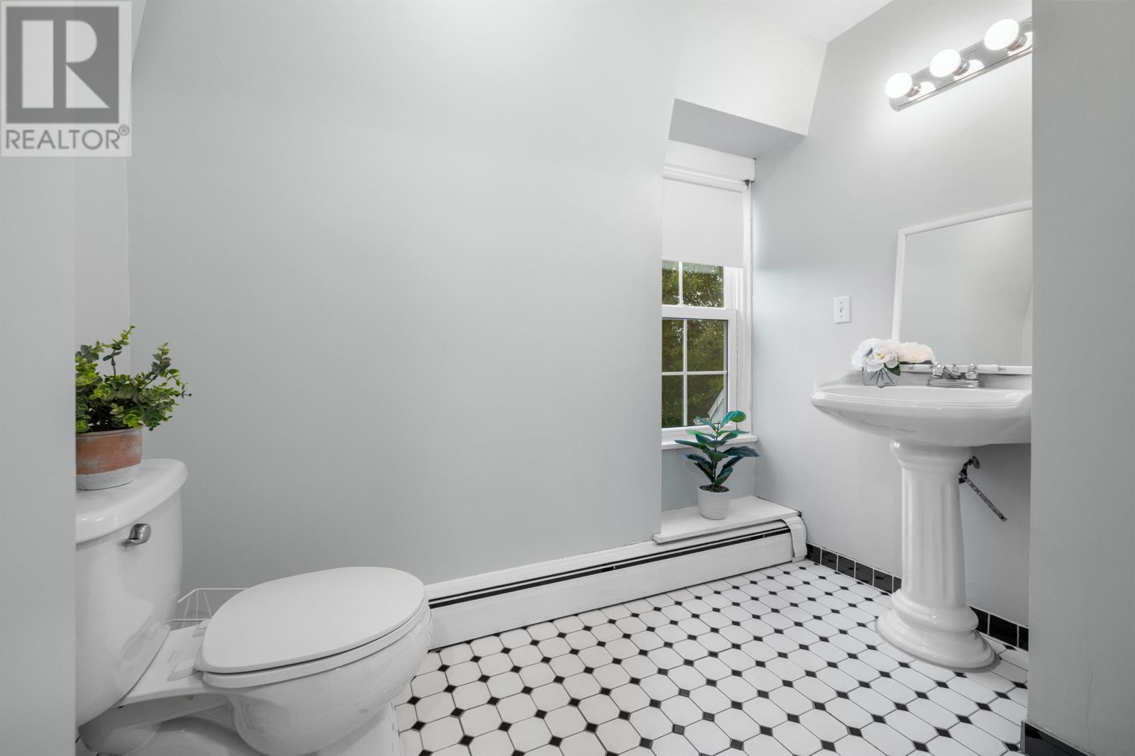 7 Barrymore Court, Charlottetown, Prince Edward Island  C1A 8C6 - Photo 30 - 202623934
