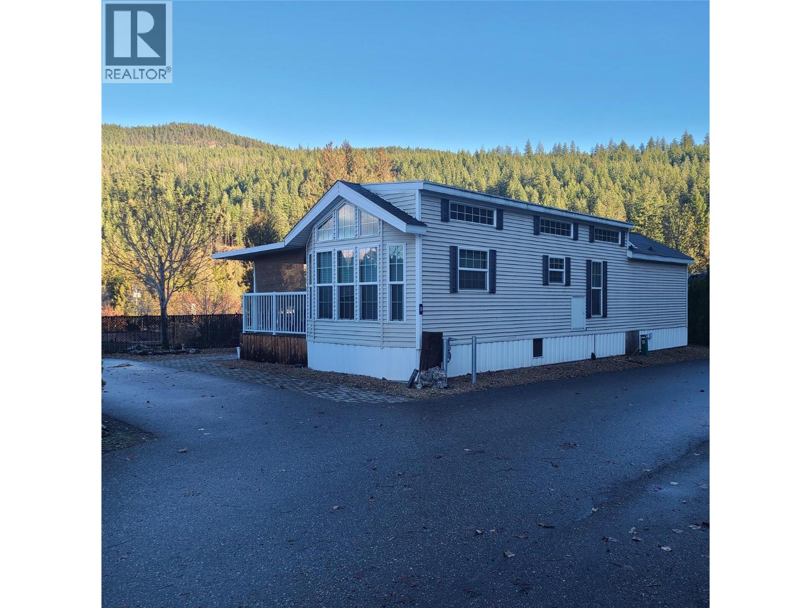 2698 Blind Bay Road Unit# G5, Blind Bay, British Columbia
