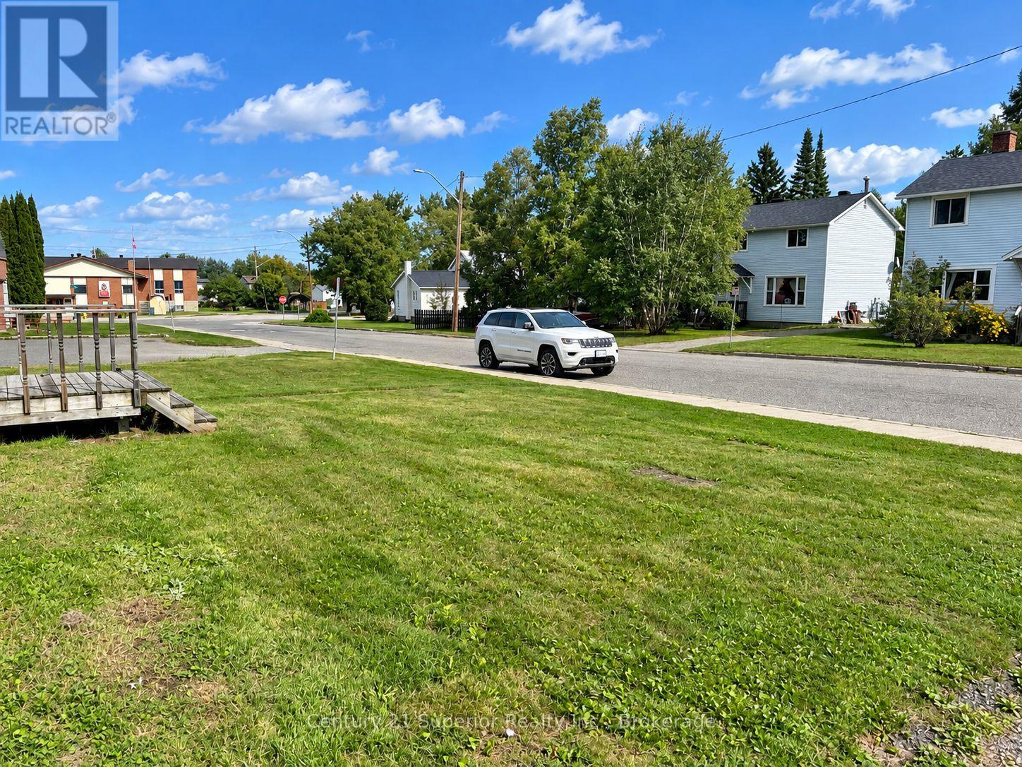 5 Steele Avenue, Red Rock, Ontario  P0T 2P0 - Photo 27 - X13809566