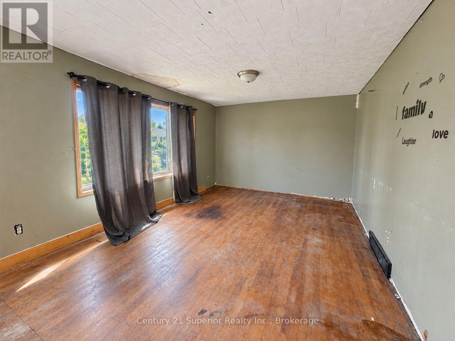 5 Steele Avenue, Red Rock, Ontario  P0T 2P0 - Photo 5 - X13809566