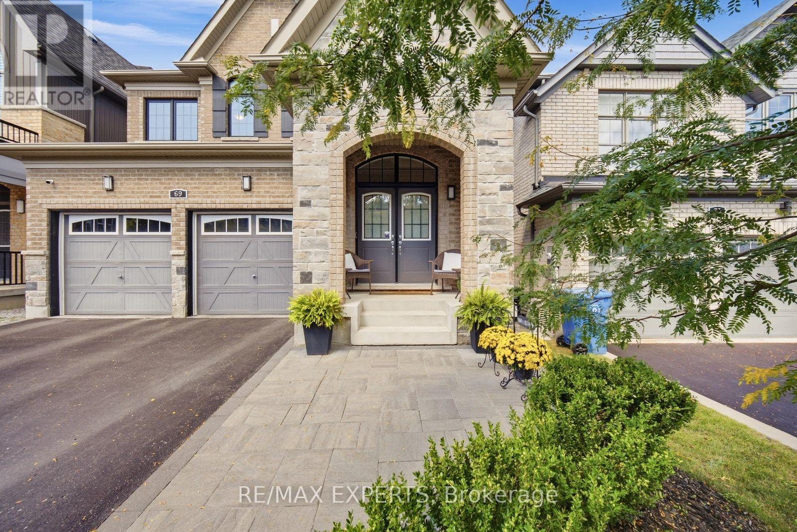 69 Leaden Hall Drive, East Gwillimbury, Ontario  L9N 0R5 - Photo 3 - N13809552