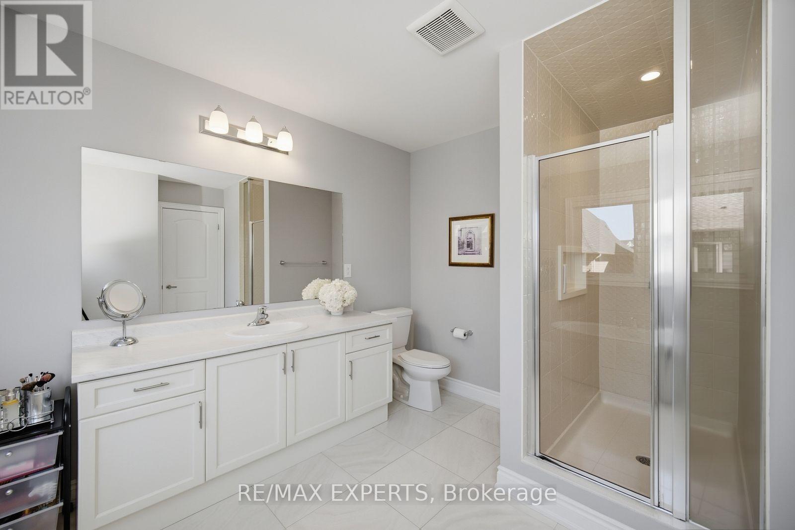 69 Leaden Hall Drive, East Gwillimbury, Ontario  L9N 0R5 - Photo 34 - N13809552