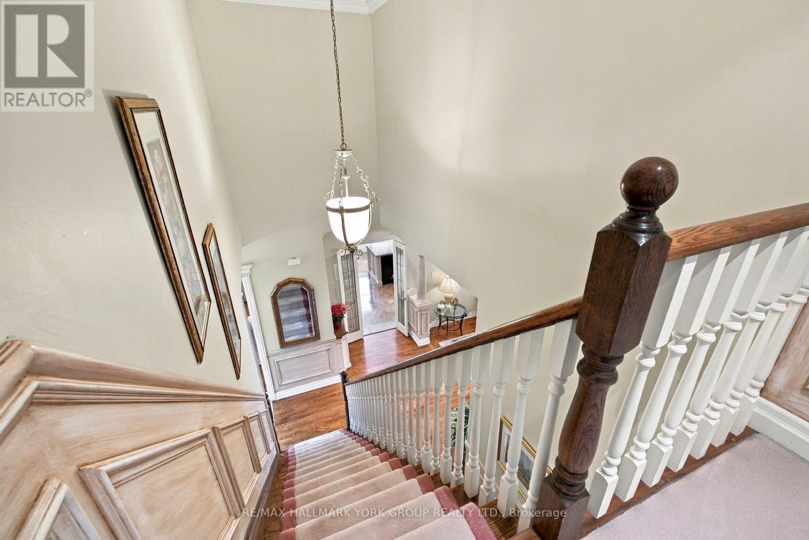 422 Falconwood Hollow, Aurora, Ontario  L4G 7M1 - Photo 25 - N13809648