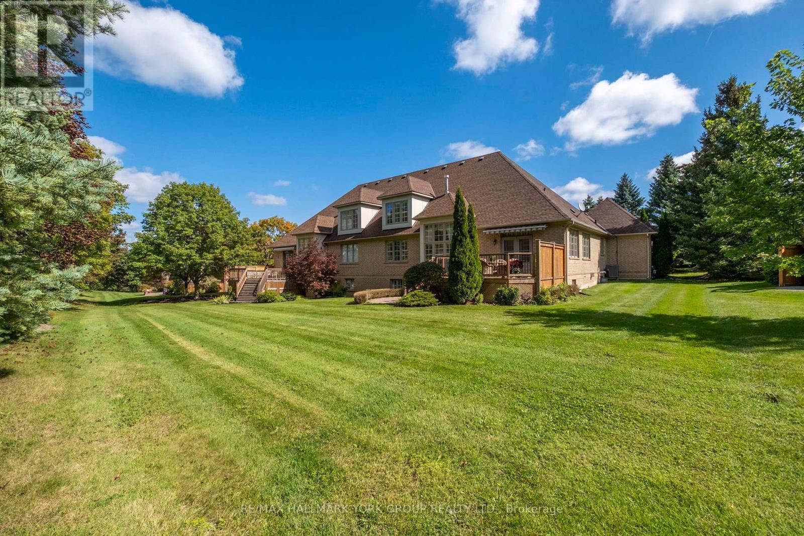 422 Falconwood Hollow, Aurora, Ontario  L4G 7M1 - Photo 46 - N13809648