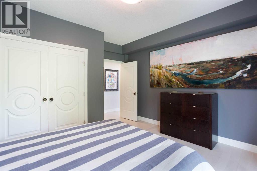32 Bow Village Crescent NW, Calgary, Alberta  T3B 4X2 - Photo 27 - A2345106