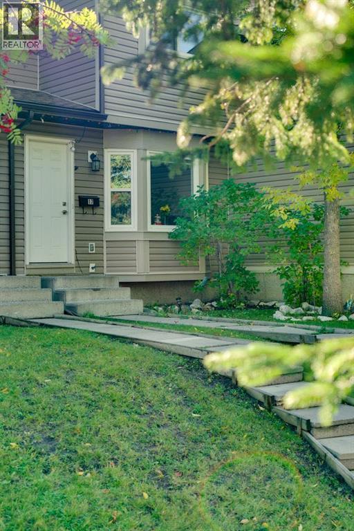 17 Falshire Terrace NE