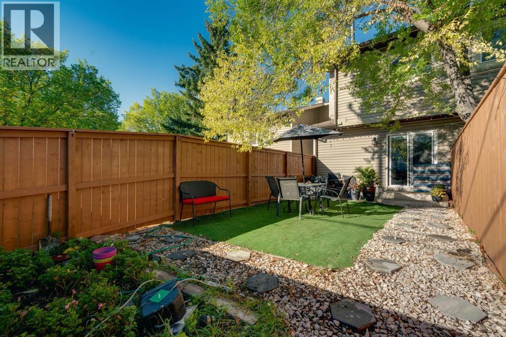 17 Falshire Terrace NE