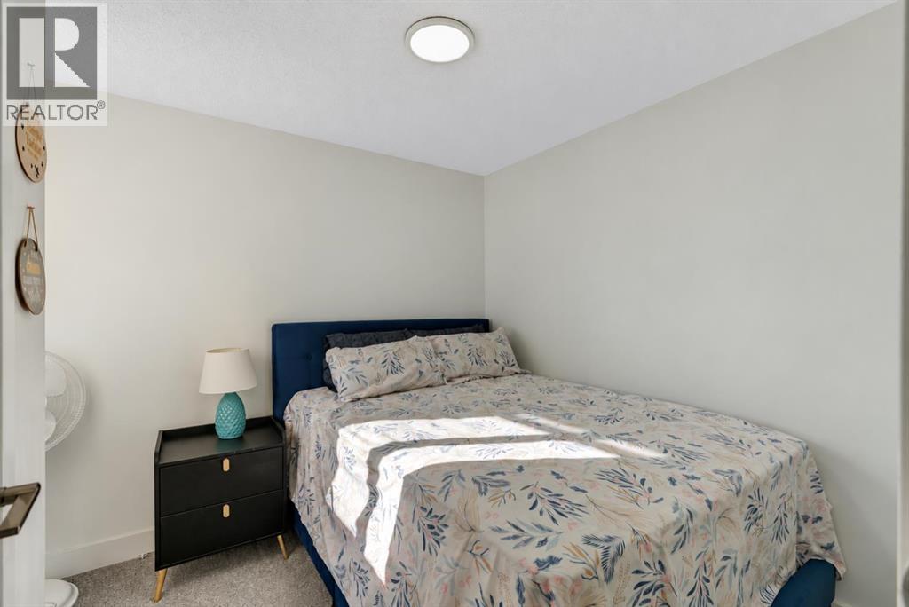 17 Falshire Terrace NE
